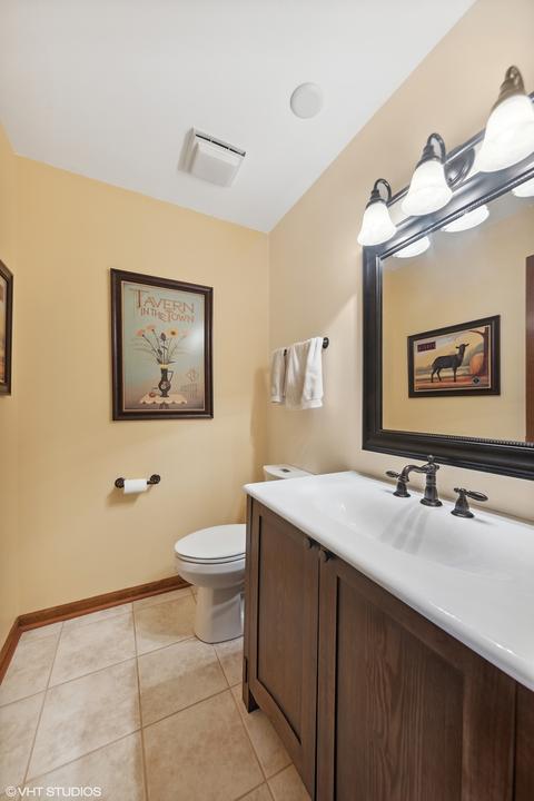 1303 E Gartner Rd, Naperville, IL 60540 photo 16