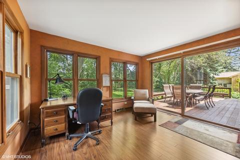 1303 E Gartner Rd, Naperville, IL 60540 photo 9