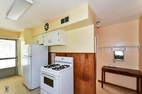3054 Waldron Rd, Kankakee, IL 60901 photo 9
