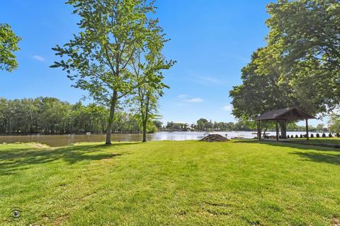 3054 Waldron Rd, Kankakee, IL 60901 photo 12