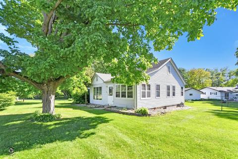 3054 Waldron Rd, Kankakee, IL 60901 photo 1