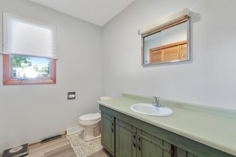 208 S Walnut St, Arrowsmith, IL 61722 photo 12