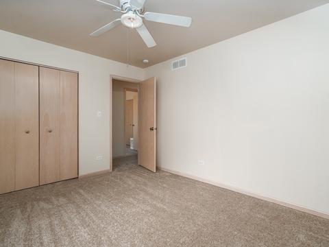 616 Edgewater Dr, Minooka, IL 60447 photo 24