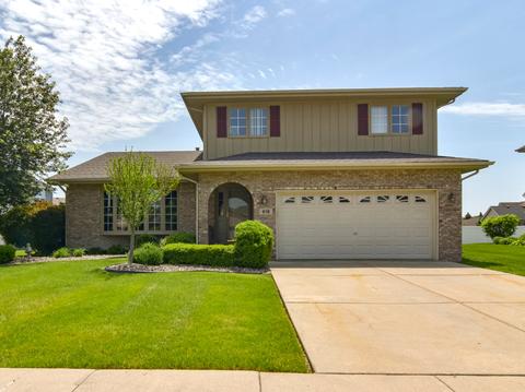 616 Edgewater Dr, Minooka, IL 60447 photo 1