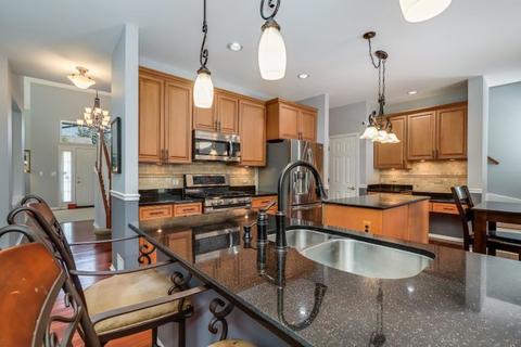1344 Angle Tarn, West Dundee, IL 60118 photo 7