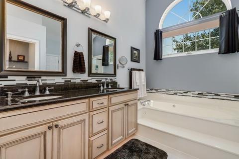 1344 Angle Tarn, West Dundee, IL 60118 photo 26