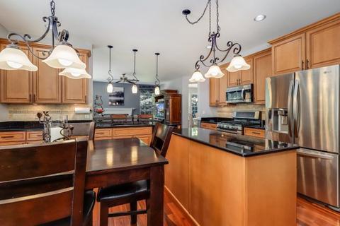 1344 Angle Tarn, West Dundee, IL 60118 photo 10