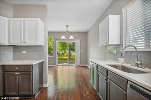 28903 Bakers Dr, Lakemoor, IL 60051 photo 6