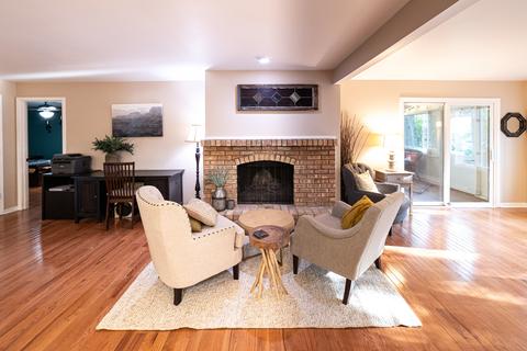 184 Brookside Dr, Elgin, IL 60123 photo 8