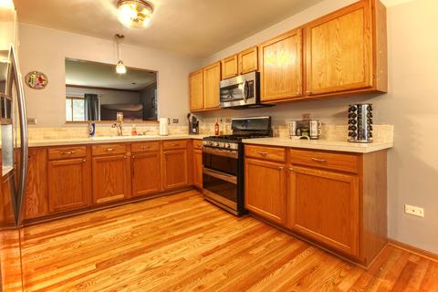 4506 Willowbend Dr, Plainfield, IL 60586 photo 7