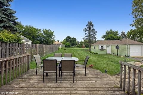 805 Pershing Ave, Wheaton, IL 60189 photo 14