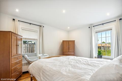 805 Pershing Ave, Wheaton, IL 60189 photo 8