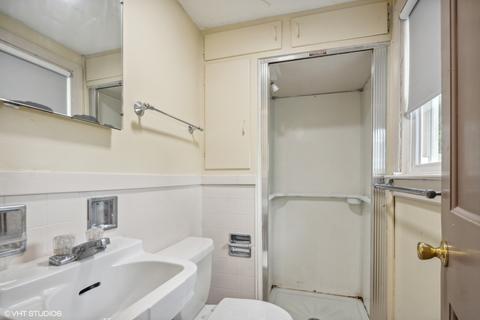 805 Pershing Ave, Wheaton, IL 60189 photo 18