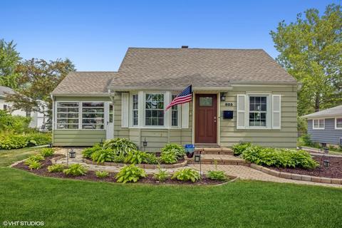 805 Pershing Ave, Wheaton, IL 60189 photo 1