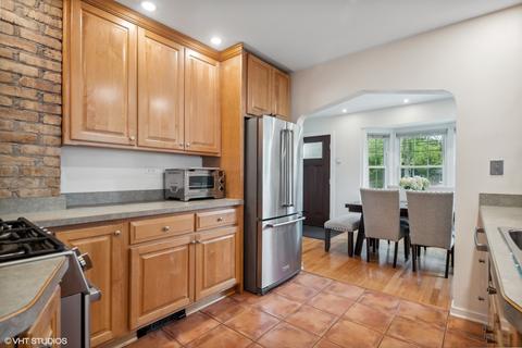 805 Pershing Ave, Wheaton, IL 60189 photo 6