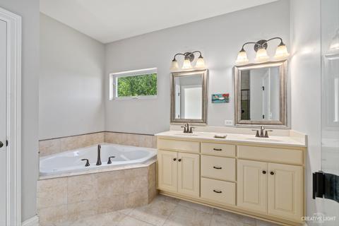 3605 Wetlands Dr, Elgin, IL 60124 photo 27