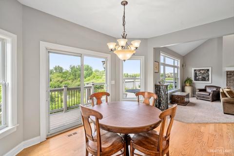 3605 Wetlands Dr, Elgin, IL 60124 photo 15