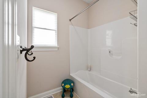 3605 Wetlands Dr, Elgin, IL 60124 photo 31