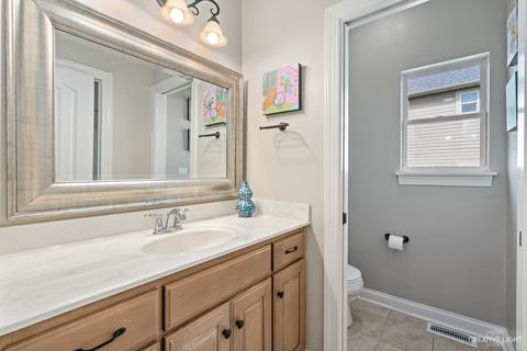 3605 Wetlands Dr, Elgin, IL 60124 photo 30
