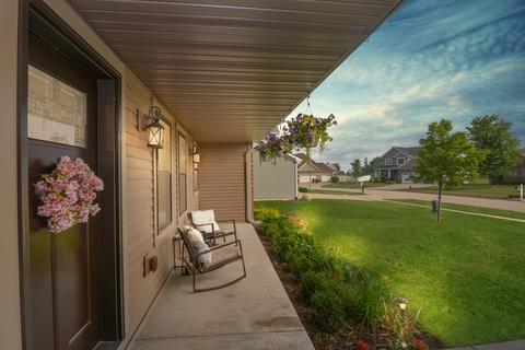 2235 N Bridge Dr, Normal, IL 61761 photo 89