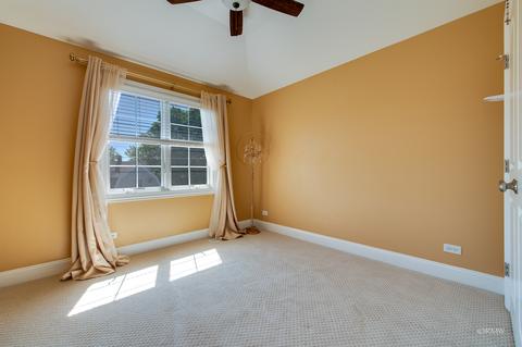 9527 Shields Ave, Brookfield, IL 60513 photo 26