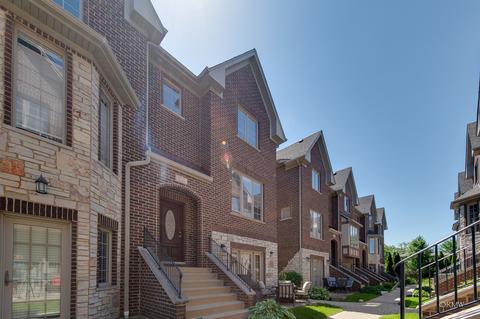 9527 Shields Ave, Brookfield, IL 60513 photo 4