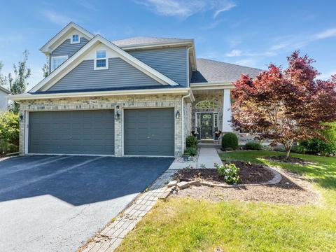 2948 Red Barn Ct, Aurora, IL 60503 photo 2