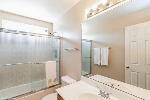 6087 Frank Dr, Hoffman Estates, IL 60192 photo 20
