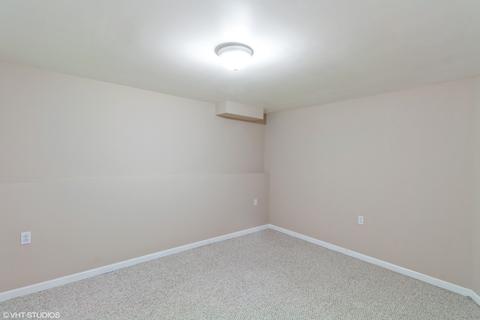 6087 Frank Dr, Hoffman Estates, IL 60192 photo 25