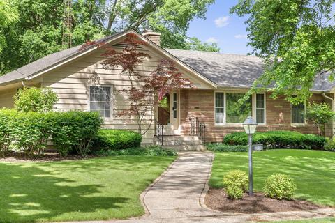 202 Sears Ct, Plano, IL 60545 photo 1
