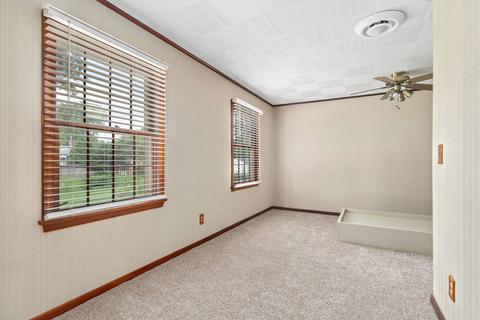 202 Sears Ct, Plano, IL 60545 photo 6