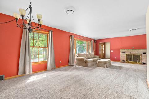 202 Sears Ct, Plano, IL 60545 photo 20