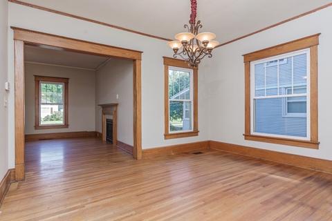 108 S Moore St, Bloomington, IL 61701 photo 12