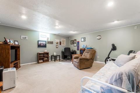 1301 W Meyer Dr, Addison, IL 60101 photo 34
