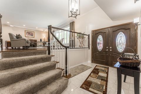 1301 W Meyer Dr, Addison, IL 60101 photo 6