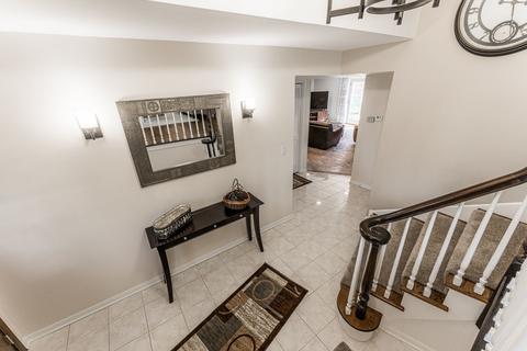 1301 W Meyer Dr, Addison, IL 60101 photo 5