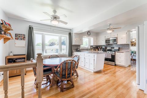1301 W Meyer Dr, Addison, IL 60101 photo 16