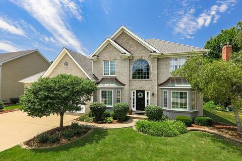 3660 White Eagle Dr, Naperville, IL 60564 photo 2