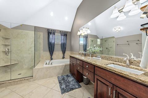 3660 White Eagle Dr, Naperville, IL 60564 photo 20