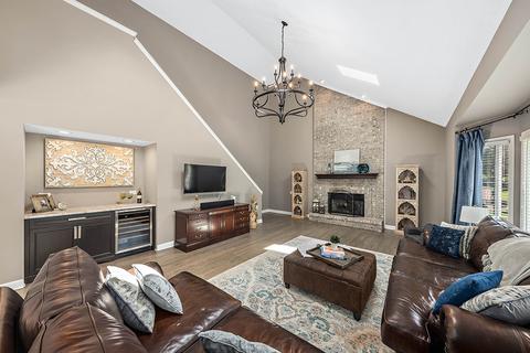 3660 White Eagle Dr, Naperville, IL 60564 photo 12