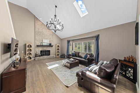 3660 White Eagle Dr, Naperville, IL 60564 photo 13