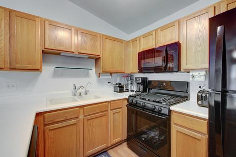 990 Langtry Ct #C, Elgin, IL 60120 photo 9