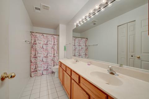 990 Langtry Ct #C, Elgin, IL 60120 photo 16