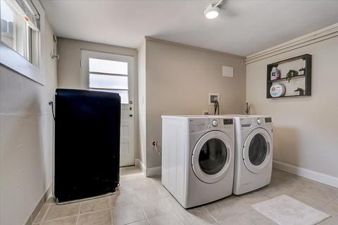 703 Webster Ave, Wheaton, IL 60187 photo 19