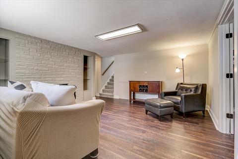 703 Webster Ave, Wheaton, IL 60187 photo 12