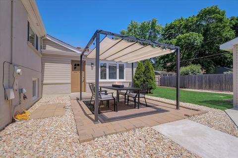 703 Webster Ave, Wheaton, IL 60187 photo 32
