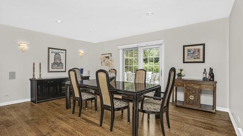 3705 Maple Ave, Northbrook, IL 60062 photo 4