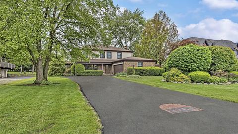 3705 Maple Ave, Northbrook, IL 60062 photo 1