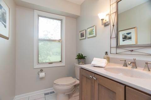3705 Maple Ave, Northbrook, IL 60062 photo 10