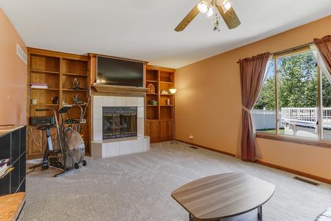 1028 E 7th St, Lockport, IL 60441 photo 11